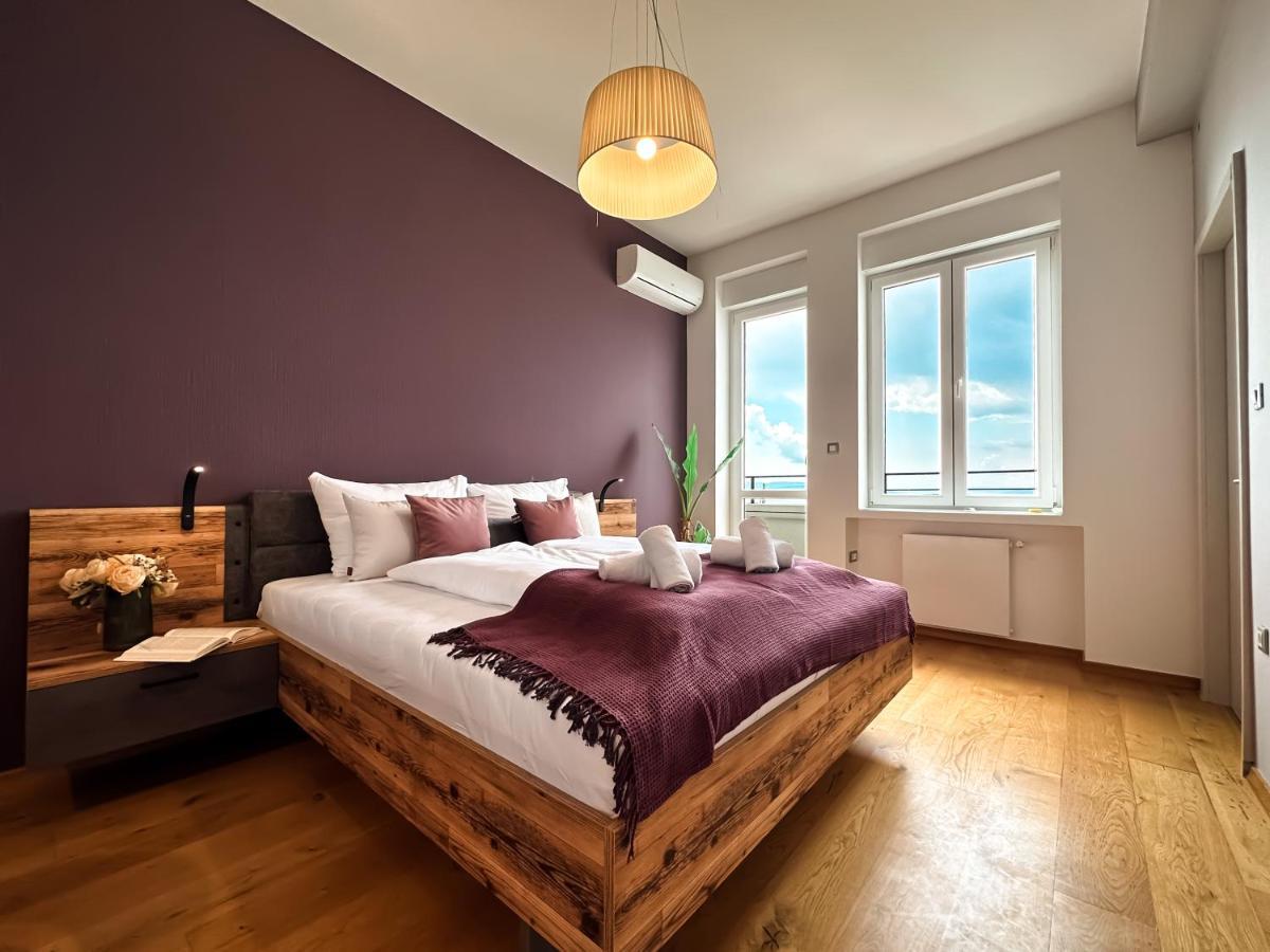 105M2 Penthouse Sea View Rijeka With Free Garage Parking Lejlighed Eksteriør billede